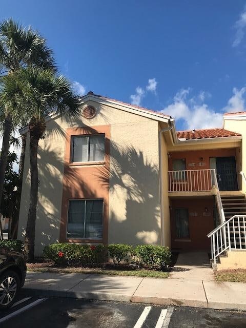 1282 The Pointe Drive 1282 - 1282  The Pointe Drive 1282