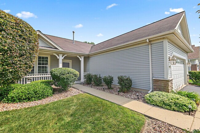 Foto del edificio - 13060 W Coventry Ln