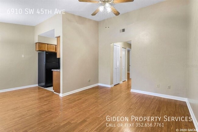 Foto del edificio - 6910 SW 45th Ave