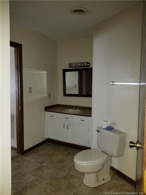 Foto del edificio - 2355 Oak St