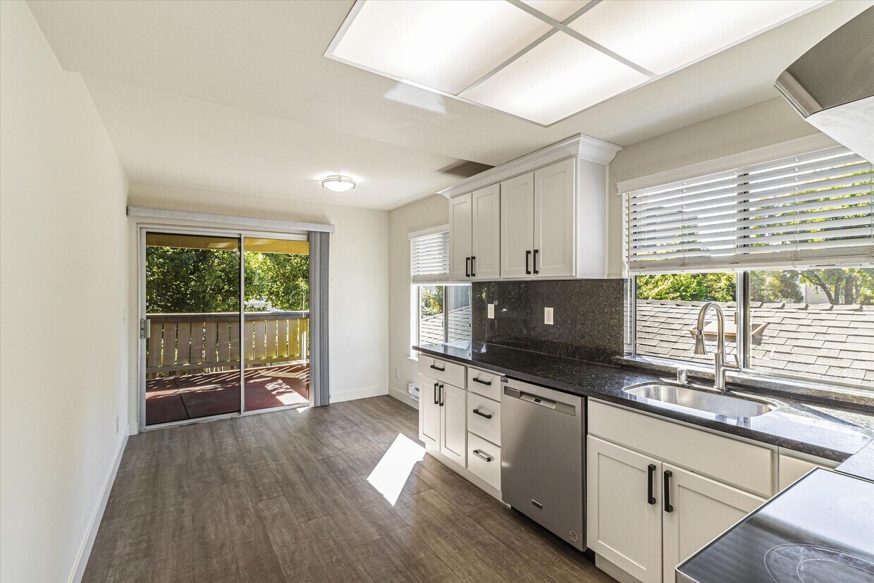 Primary Photo - Renovated Two-Bedroom Two-Bathroom Condo