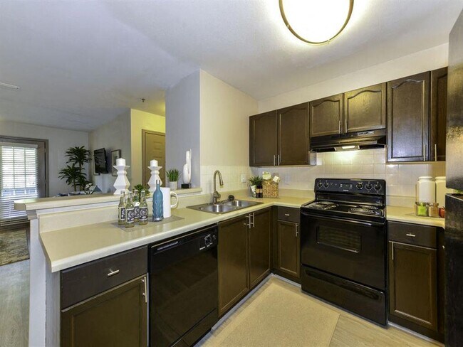 Foto del edificio - Elevate at Dawson Forest