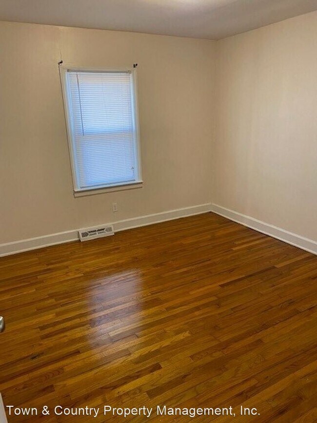 Building Photo - 3 br, 1 bath House - 504 Cokesbury St
