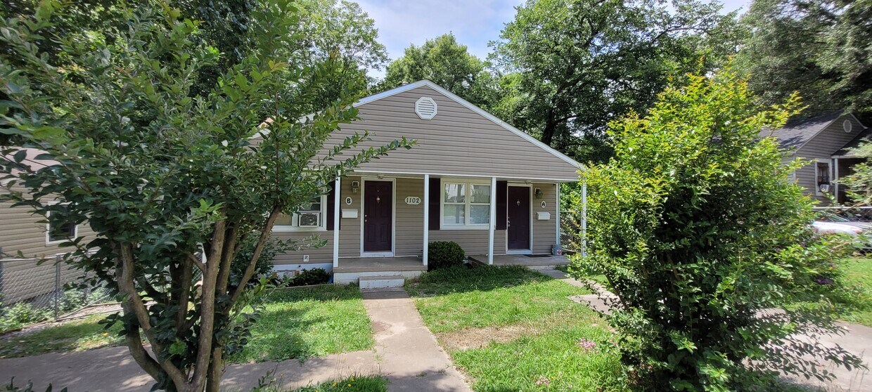 Foto principal - 1102 Logan St