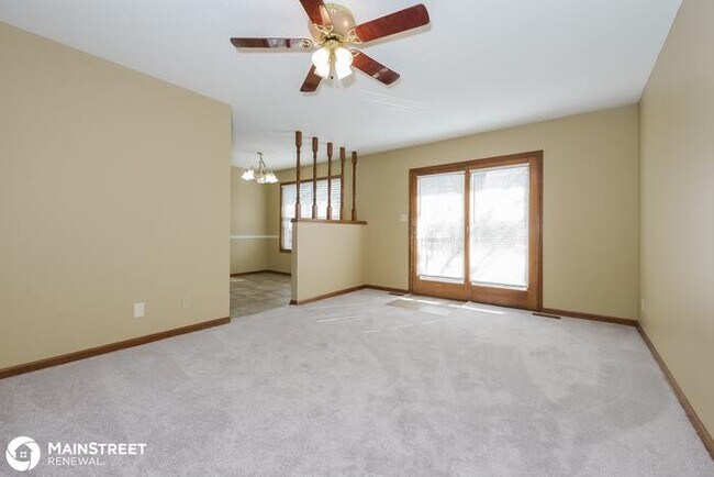 Foto del edificio - 1013 Jackson St, Leavenworth, KS 66048