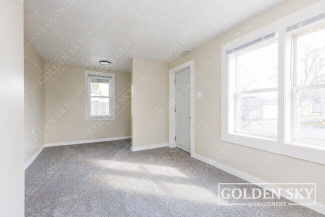 Foto del edificio - 802 E 25th St