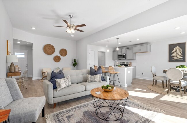 Foto del edificio - Beautiful Cherry Fields Home with Modern Layout & Neighborhood Amenities