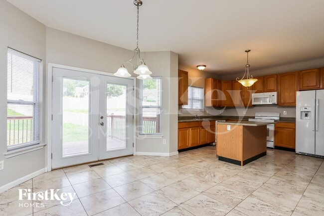 Building Photo - 107 Trailing Oak Ct