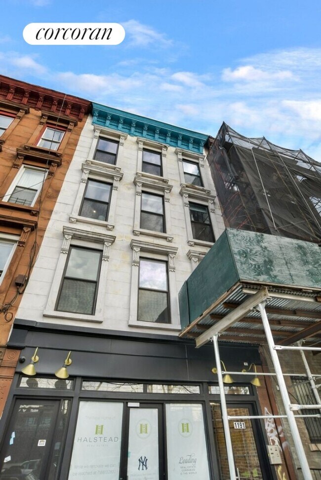 Foto del edificio - 1191 Bedford Ave