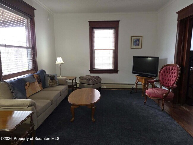 Foto del edificio - 1706 E Gibson St