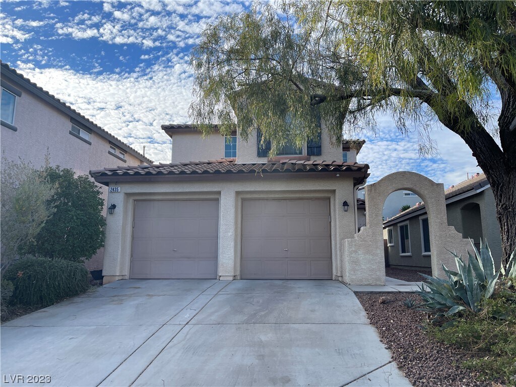 Foto principal - 2435 Ember Mist Ct