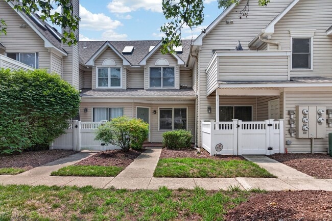 Photo - 10 B Tamarisk Quay Townhome