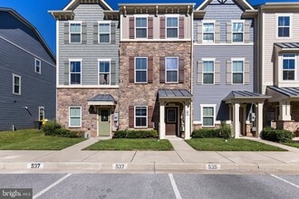 Building Photo - 537 Willow Bend Dr