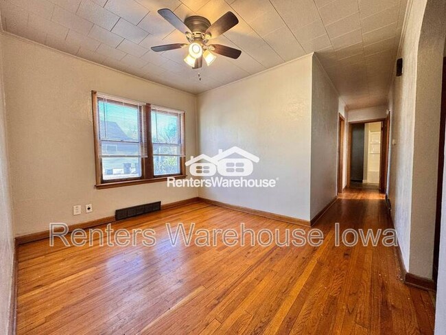 Building Photo - 1208 West St