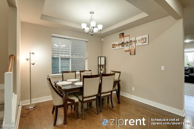 Building Photo - 5 br, 3 bath House - 20609 Meridian Ave S,...