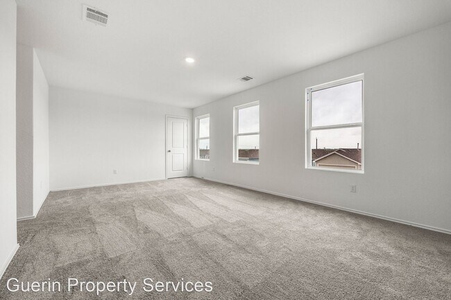 Building Photo - 4 br, 2 bath House - 12927 Deep Eddy