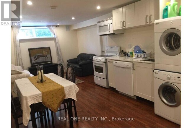 Building Photo - 58 Sewell Dr