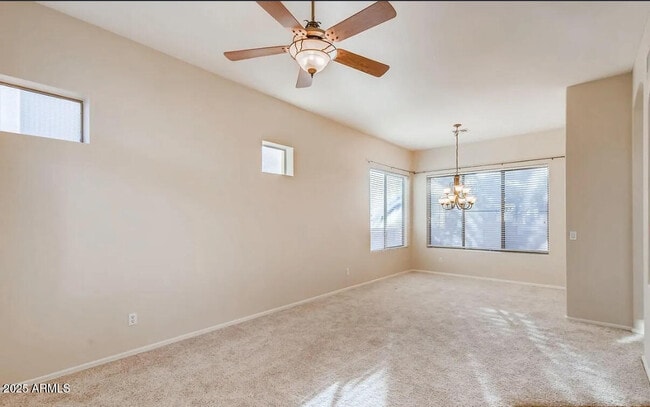 Foto del edificio - 17640 N 17th St