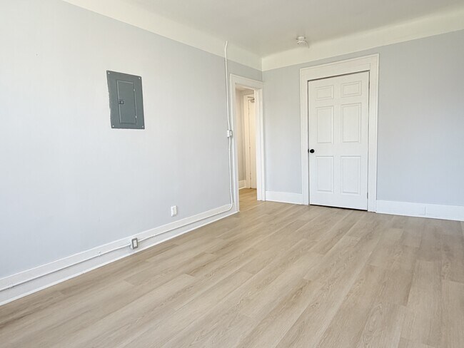 Photo du bâtiment - 524 Pitt St W