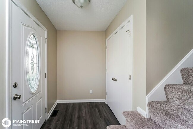 Foto del edificio - 8716 Astrid Ave, Louisville, KY 40228