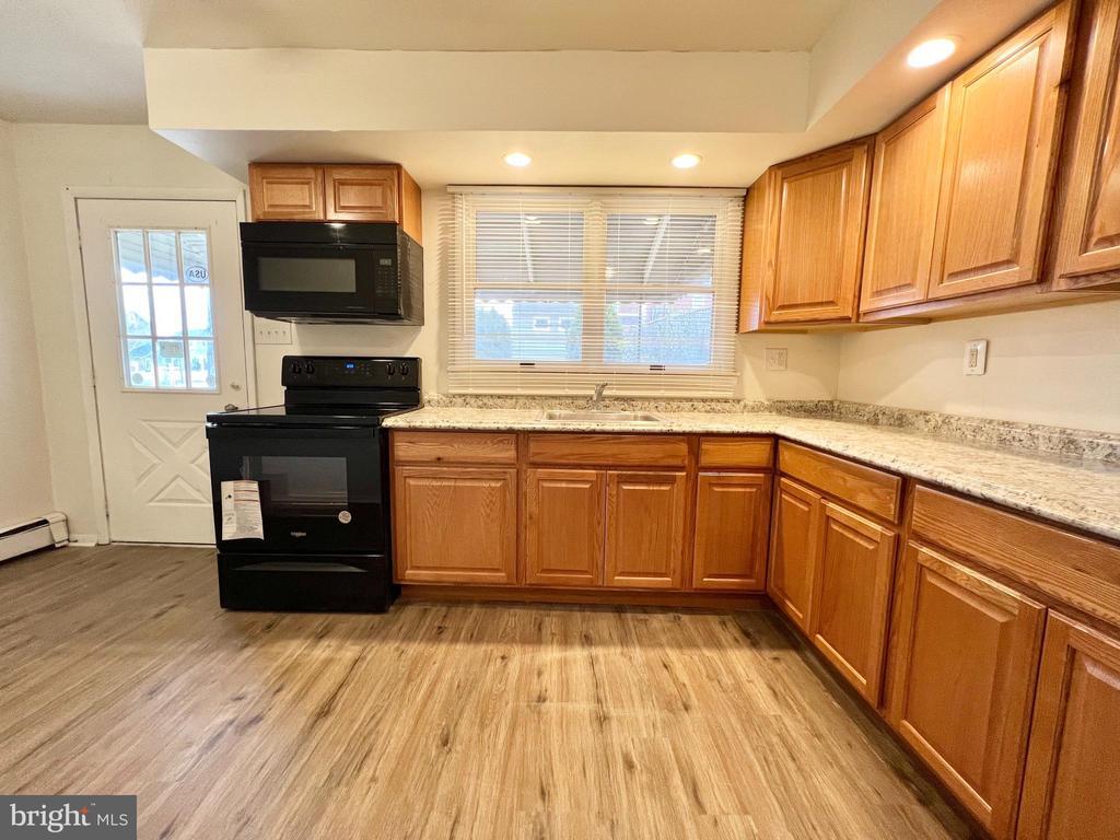 300 Grove St, Bridgeport, PA 19405 Townhome Rentals in Bridgeport PA