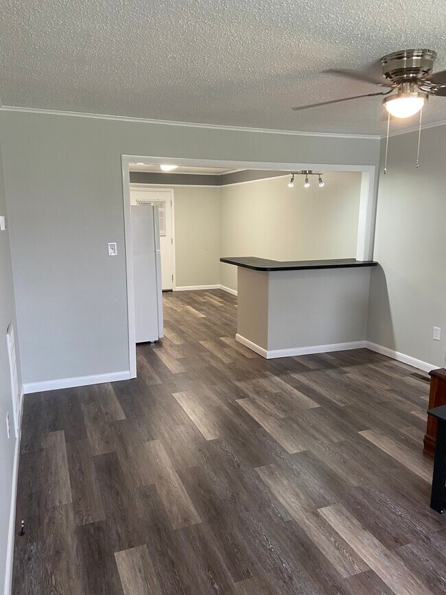 Building Photo - 59 Polk Cir