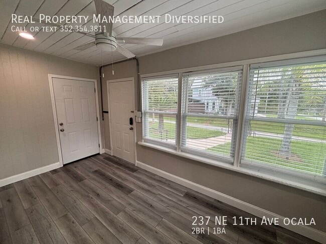 Foto del edificio - 237 NE 11th Ave