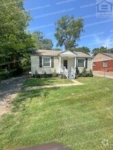 Building Photo - 615 Neelys Bend Rd