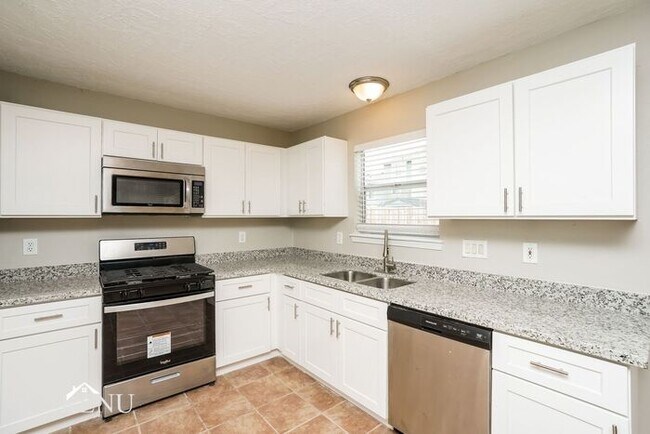 Building Photo - 10518 Timberloch Dr