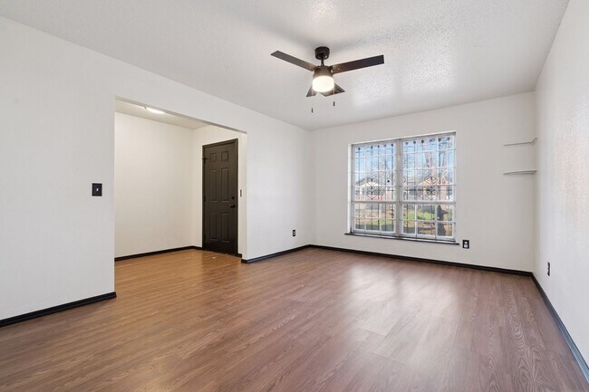 Foto del edificio - Charming 3-Bedroom Home Near OU Medical