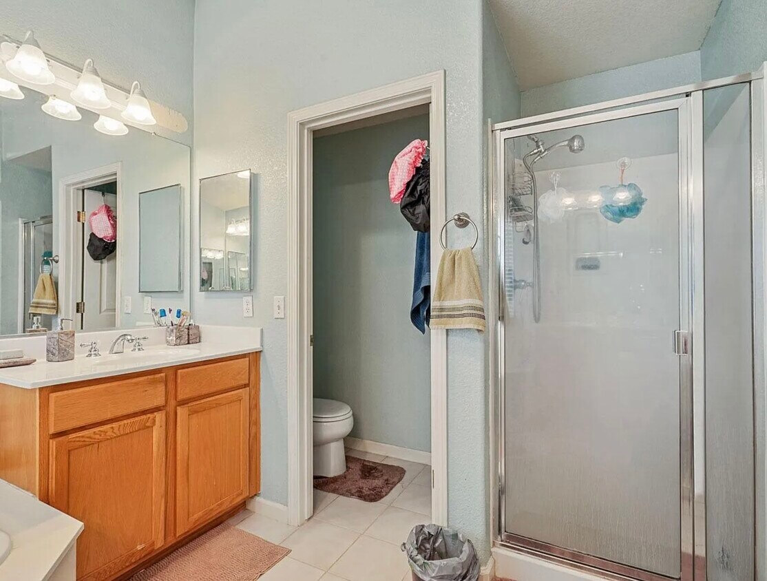 Primary Photo - 6282 Crestview Cir