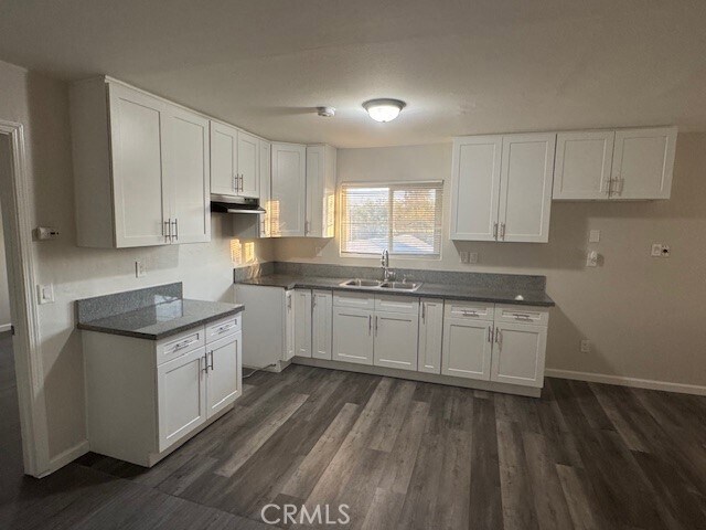 Foto del edificio - 6983 Dwight Way