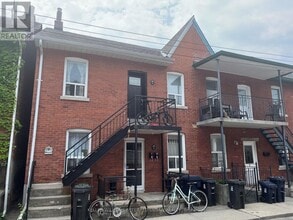 Building Photo - 9 Clinton Pl