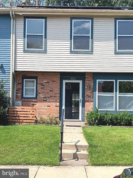 Foto del edificio - 403 Roberts Ln