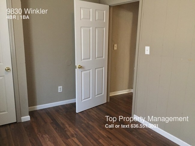 Foto del edificio - 9830 Winkler Dr