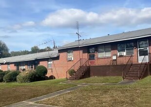Building Photo - 1400 Shepherd Dr