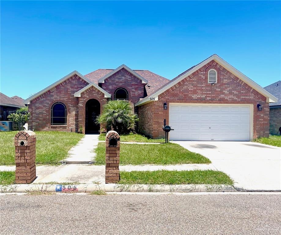 Foto principal - 505 E Arapaho Ave