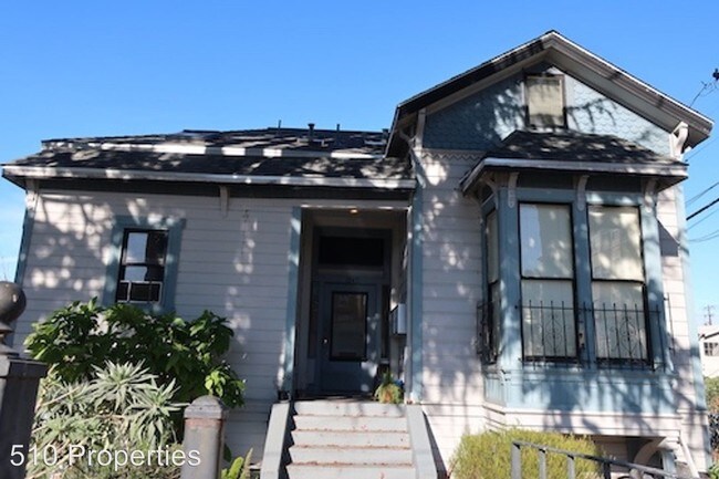 Building Photo - 1849 6th Ave