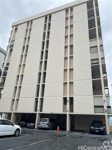 Building Photo - 1560 Thurston Ave