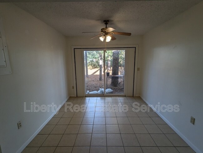 Building Photo - 102 Cherokee Cir