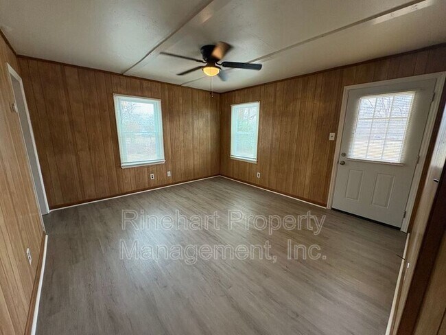 Foto del edificio - 1217 Devine St