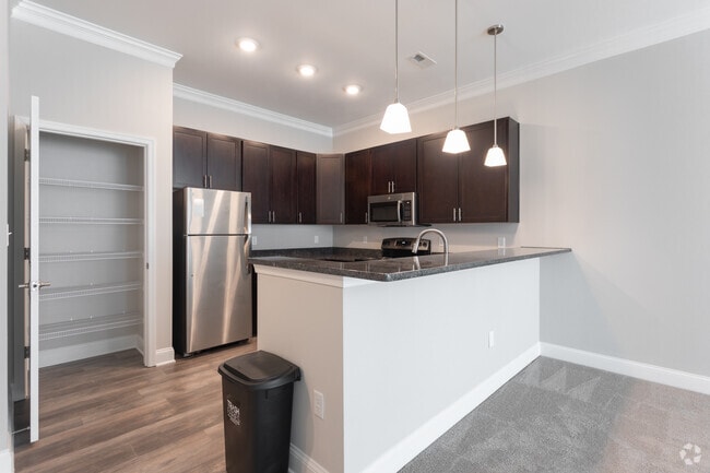 2BR,2BA,-1028SF, The Stern - The Apartments at Kelton Station