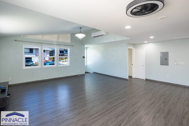 Foto del edificio - 925 Pilialo St