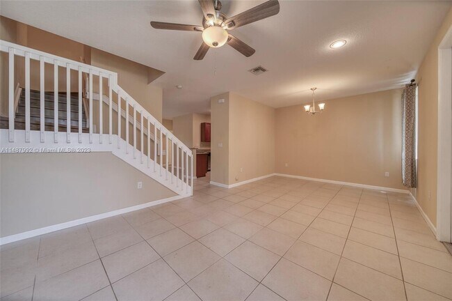 Foto del edificio - 27514 SW 140TH AVE