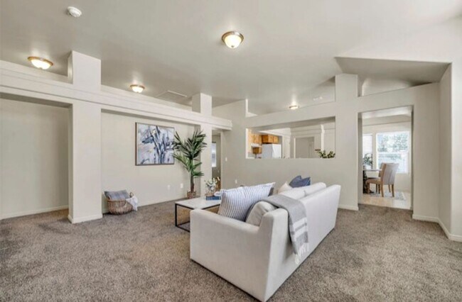 Foto del edificio - Stunning Home in Excellent Location!