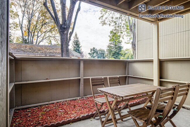 Building Photo - 37272 Spruce Terrace