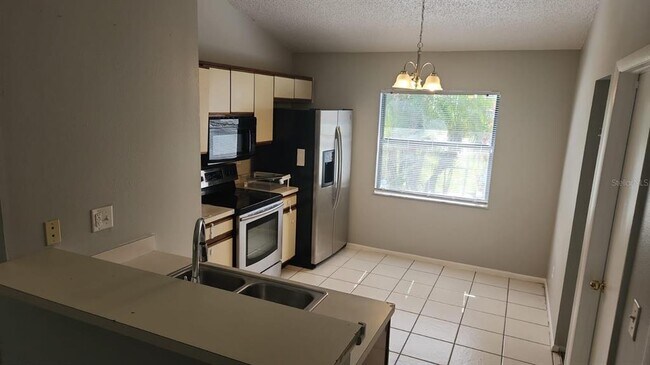 Building Photo - 218 Cranbrook Dr