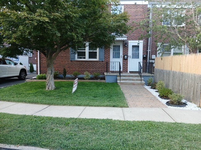 Building Photo - 785 Audrey Dr