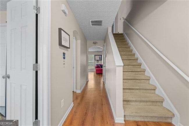 Foto del edificio - 5529 Union Pointe Pl