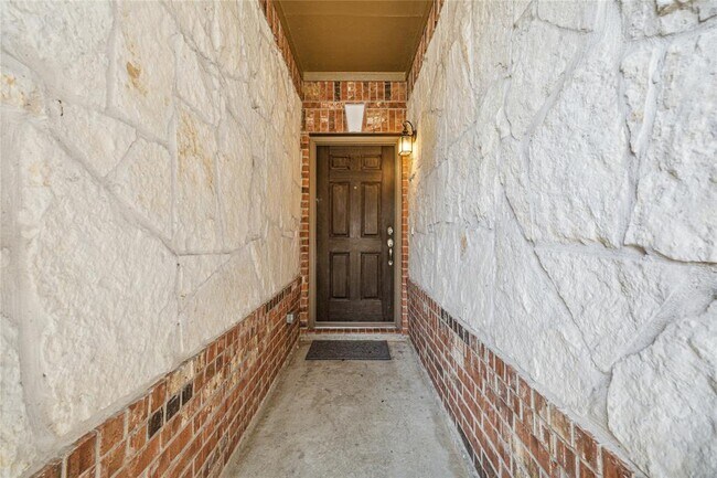 Building Photo - 4218 Kendall Rock Ln